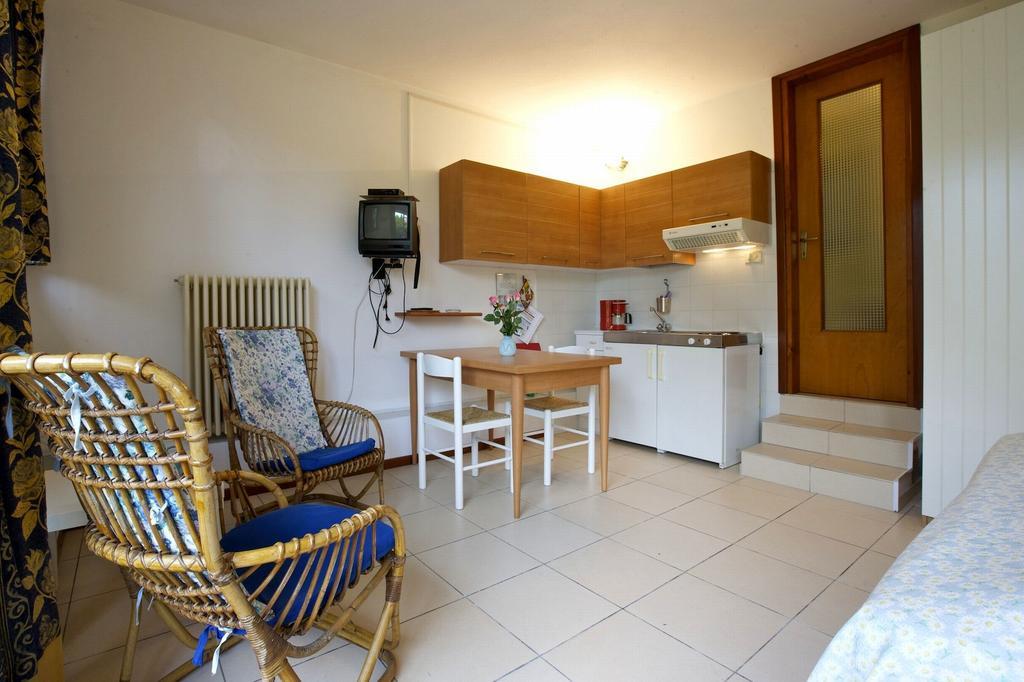 Villa Panorama Porto Valtravaglia Exteriör bild